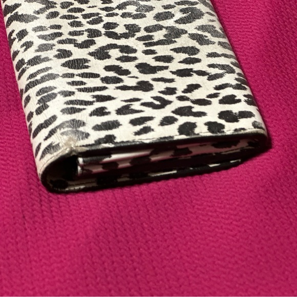 Authentic YSL Saint Laurent Cheetah wallet - Picture 2 of 12
